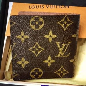 💯  Authentic Louis Vuitton Monogram wallet
